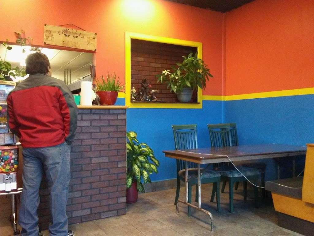 La Casitas Tamales | 1724 Dempster Ave, Mt Prospect, IL 60056, USA | Phone: (847) 262-5988