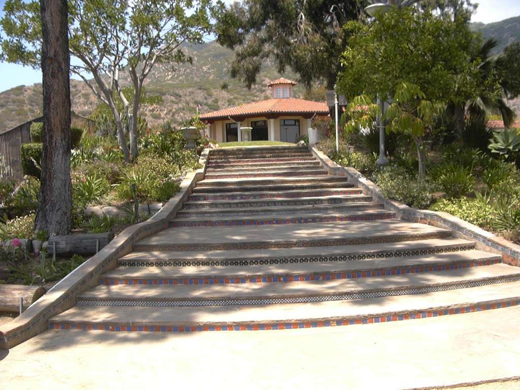 Serra Retreat | 3401 Serra Rd, Malibu, CA 90265 | Phone: (310) 456-6631