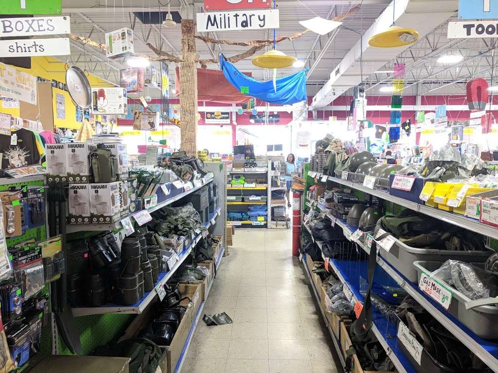 American Science & Surplus | 5316 N Milwaukee Ave, Chicago, IL 60630 | Phone: (773) 763-0313