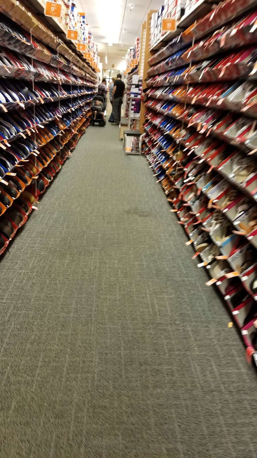 Payless ShoeSource | 3340 Mall Loop Dr, Joliet, IL 60431 | Phone: (815) 436-5303