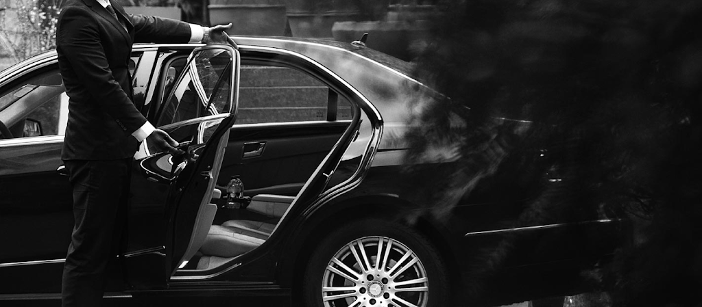 Dc Limo Express | 2801 M St NW, Washington, DC 20007, USA | Phone: (571) 344-0676