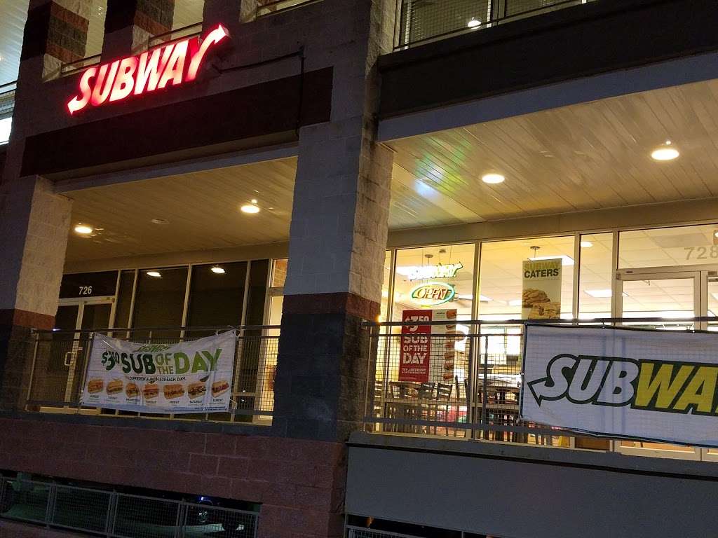 Subway Restaurants | 728 Cloverly St, Silver Spring, MD 20905, USA | Phone: (301) 879-0390