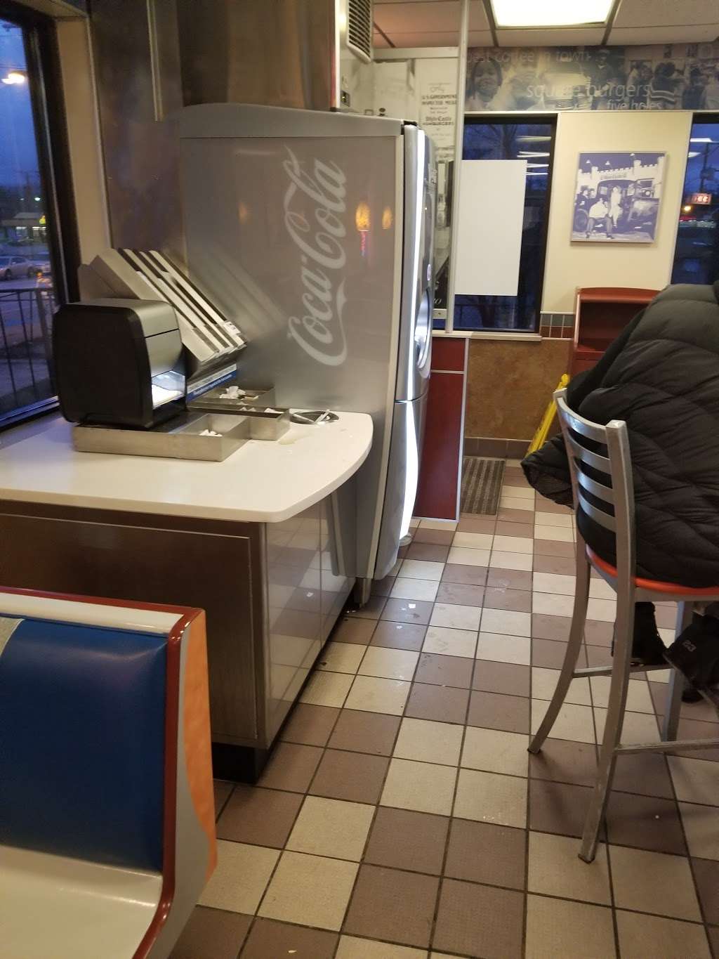 White Castle | 10301 S Michigan Ave, Chicago, IL 60628, USA | Phone: (773) 995-6618