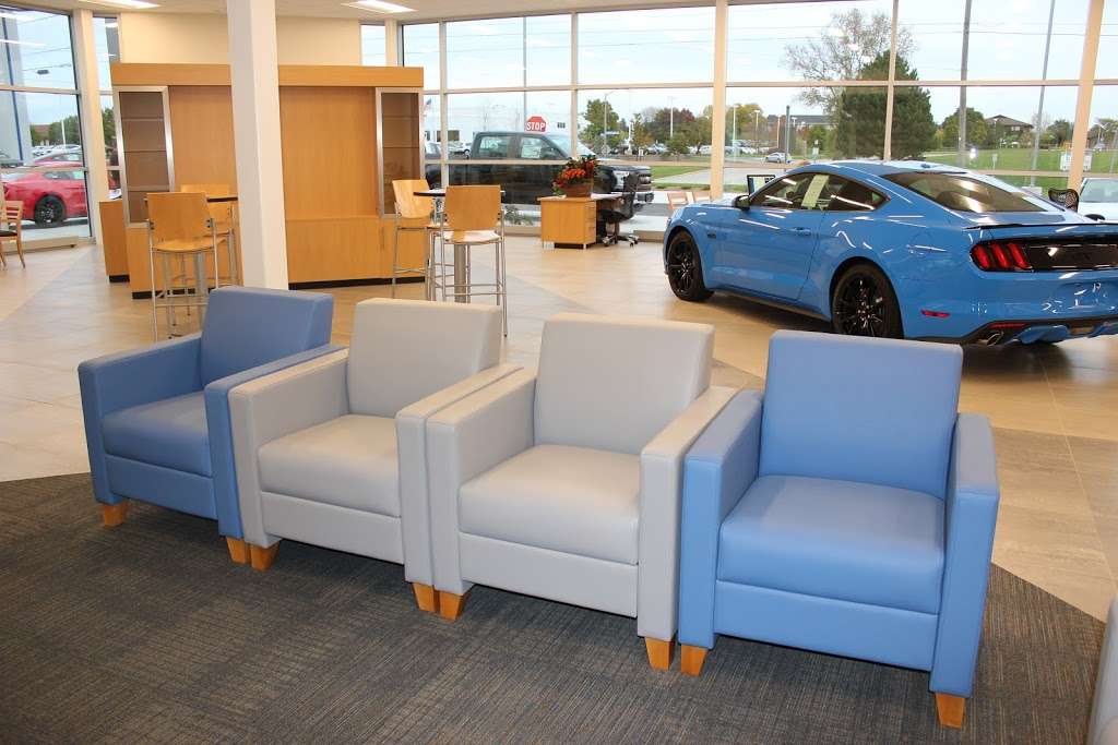 Hiller Ford Service Department | 6455 S 108th St, Franklin, WI 53132, USA | Phone: (414) 425-1000