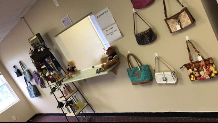Chesapeake Thrift | 130 Comet Dr, Centreville, MD 21617, USA | Phone: (301) 213-4702