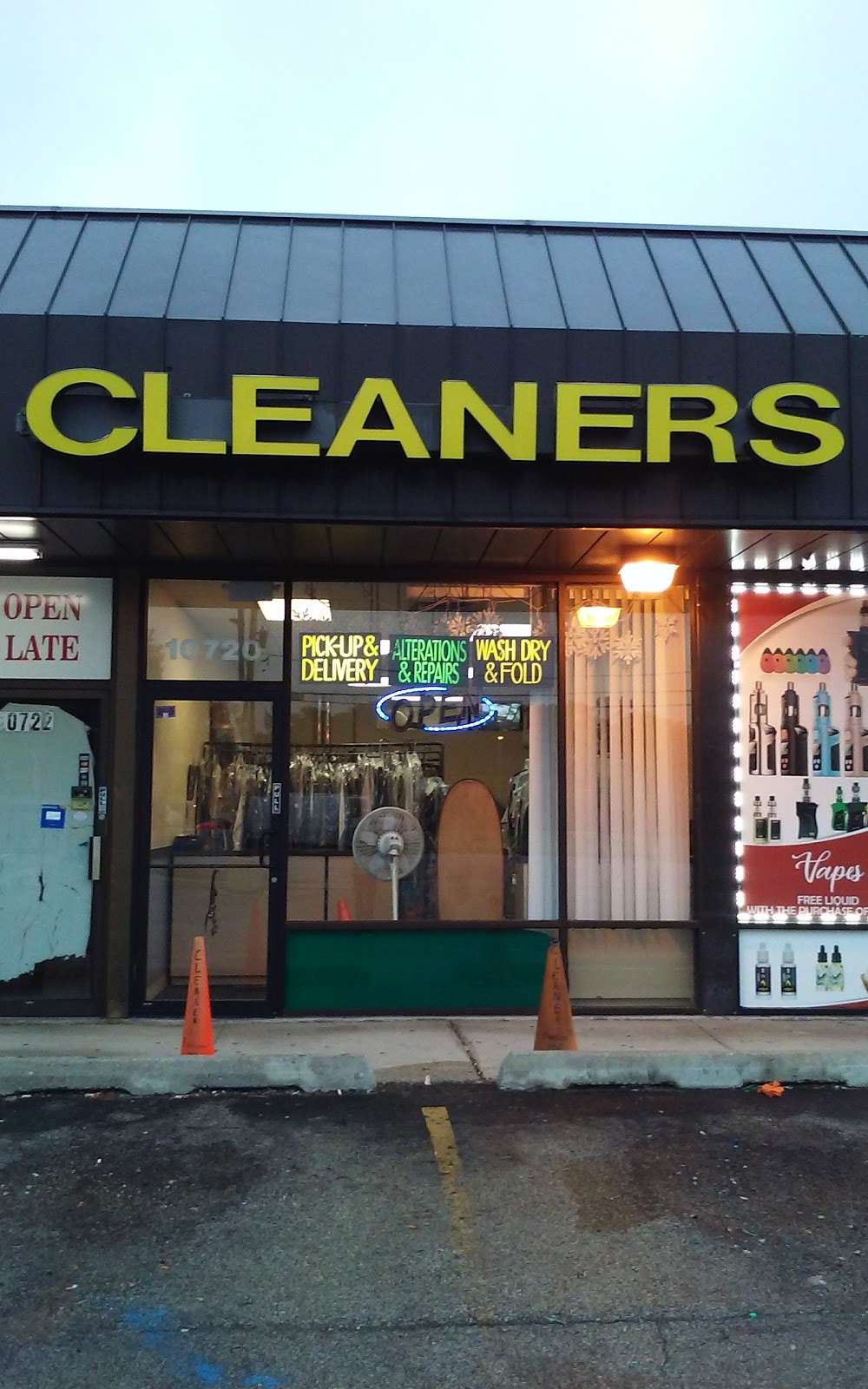 Your Best Dry Cleaners | 10720 S Harlem Ave, Worth, IL 60482, USA | Phone: (708) 923-6860