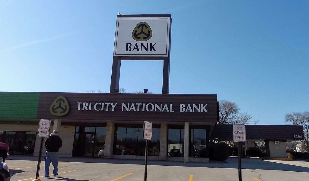 Tri City National Bank | 7525 W Oklahoma Ave, Milwaukee, WI 53219, USA | Phone: (414) 546-3210