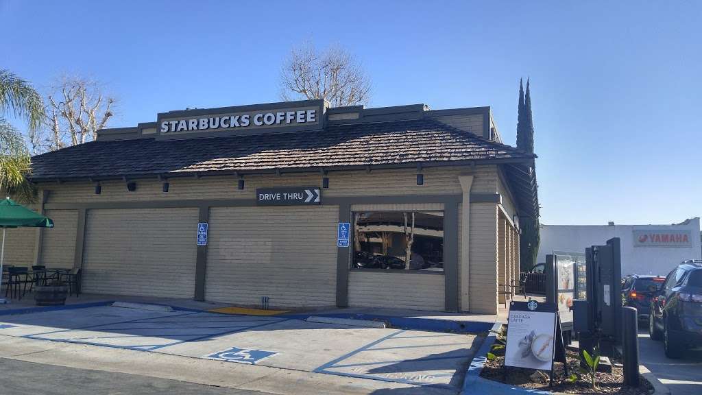 Starbucks | 9754 E Foothill Blvd, Rancho Cucamonga, CA 91730 | Phone: (909) 483-6876