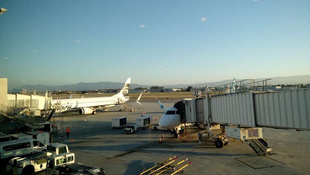 San Jose Airport Terminal B | San Jose, CA 95110, USA