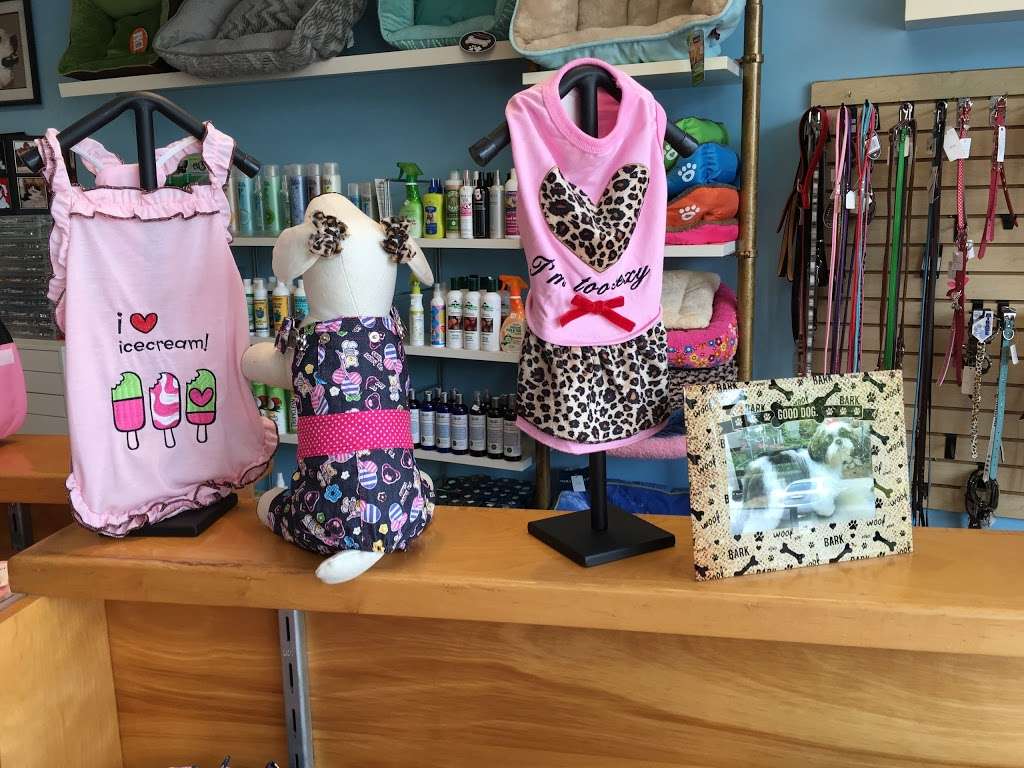 La Bone Pet Spa | 8739 Stirling Rd, Cooper City, FL 33328, USA | Phone: (954) 680-0668