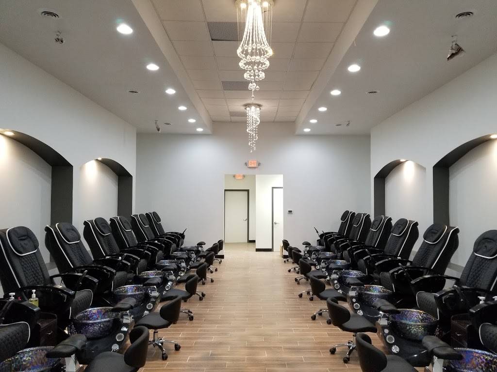 Nails & Beyond | 9184 N Skyview Ave, Kansas City, MO 64154 | Phone: (816) 492-5088