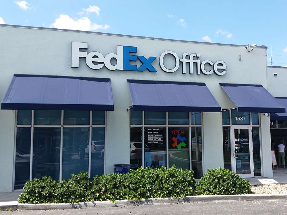 FedEx Office Print & Ship Center | 1587 N Federal Hwy, Fort Lauderdale, FL 33304, USA | Phone: (954) 563-8101