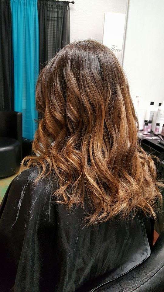 The Colour Parlor @ the hair lodge | 25435 FM2978, Tomball, TX 77375, USA | Phone: (936) 828-0515