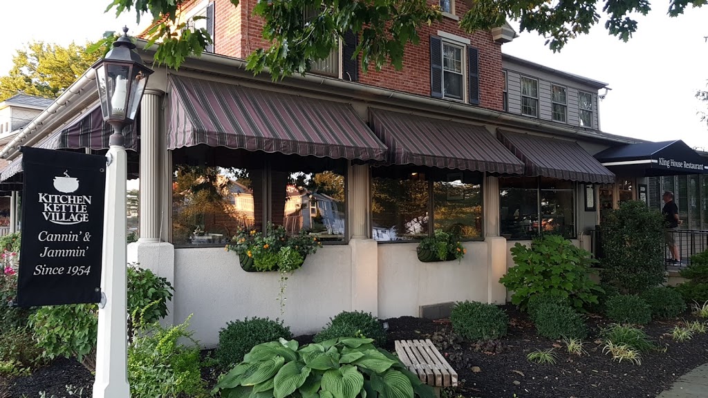 The Kling House Restaurant | 3575 W Newport Rd, Gordonville, PA 17529, USA | Phone: (717) 768-2746