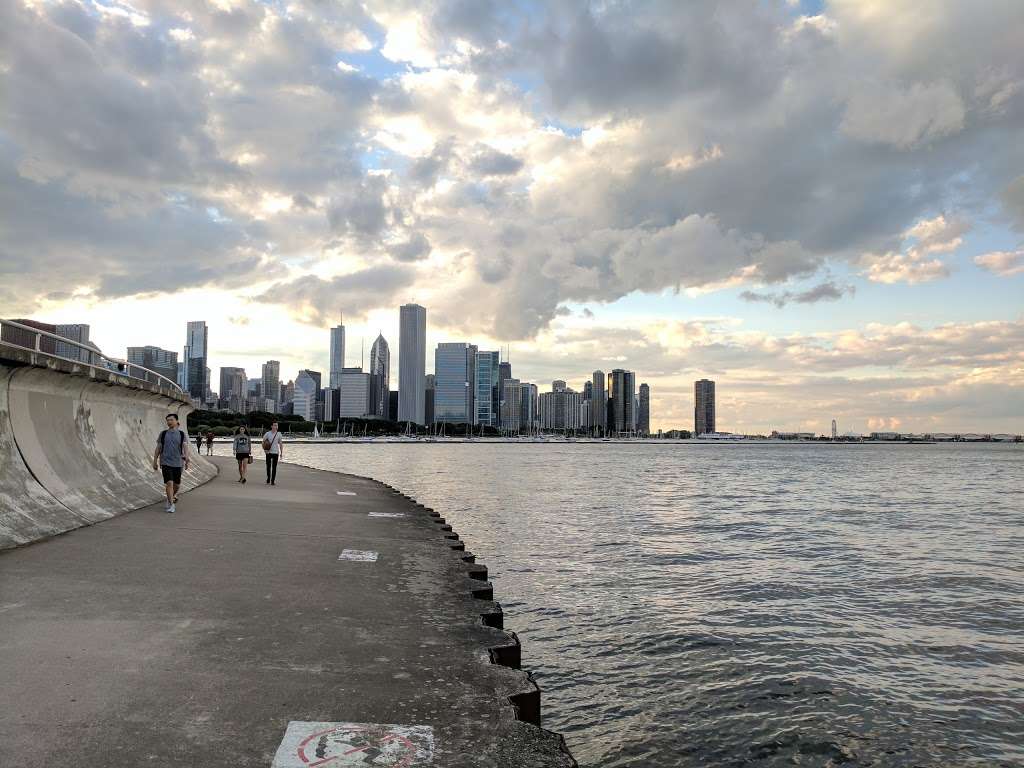 Lakefront Trail Terminus | 82430 Lakefront Trail, Chicago, IL 60605, USA