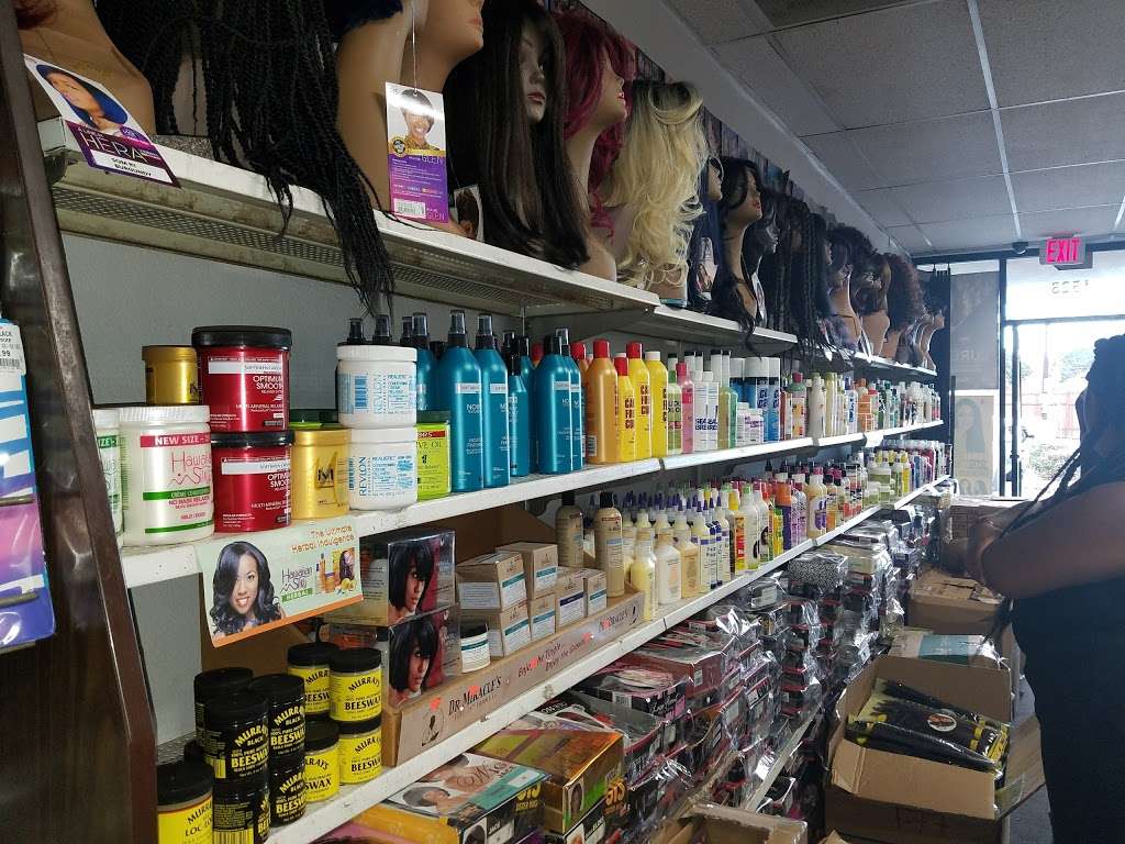 Fridays Beauty Supply | 1528 S Wilmington Ave, Compton, CA 90220, USA | Phone: (310) 638-0578