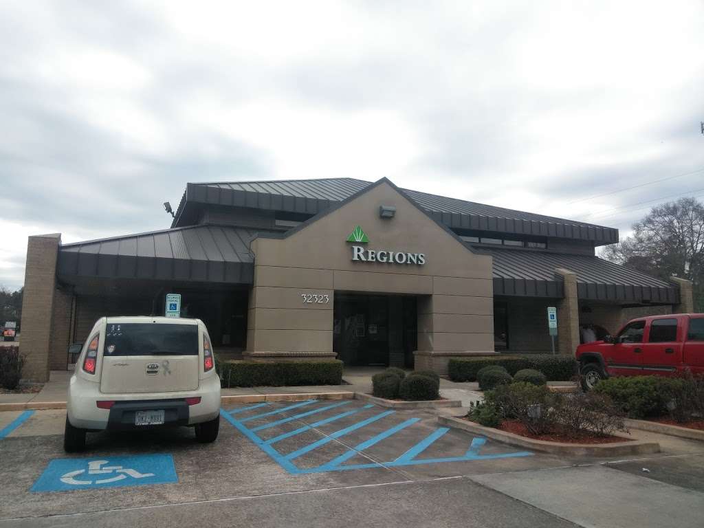 Regions Bank | 32323 TX-249, Pinehurst, TX 77362 | Phone: (800) 734-4667