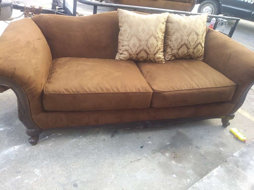 Joe Upholstery & Furniture Repair | 7710 Dawnridge Dr, Houston, TX 77071, USA | Phone: (713) 280-1160