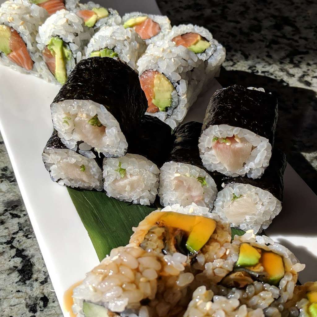 BlueFin Sushi Restaurant in Denver | 7303 E 29th Ave, Denver, CO 80238 | Phone: (303) 333-4006