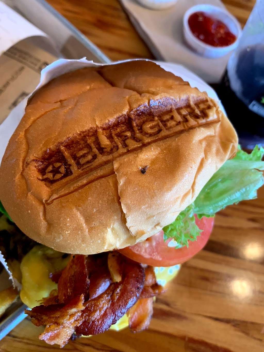 BurgerFi | 2477 E Sunrise Blvd, Fort Lauderdale, FL 33304, USA | Phone: (954) 835-5514