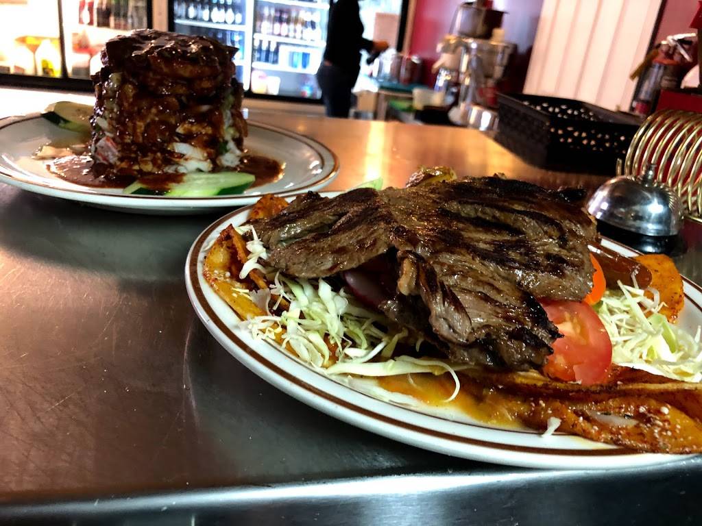 Mi Lindo Apatzingan #2 | 10529 Hole Ave, Riverside, CA 92505, USA | Phone: (951) 689-1420