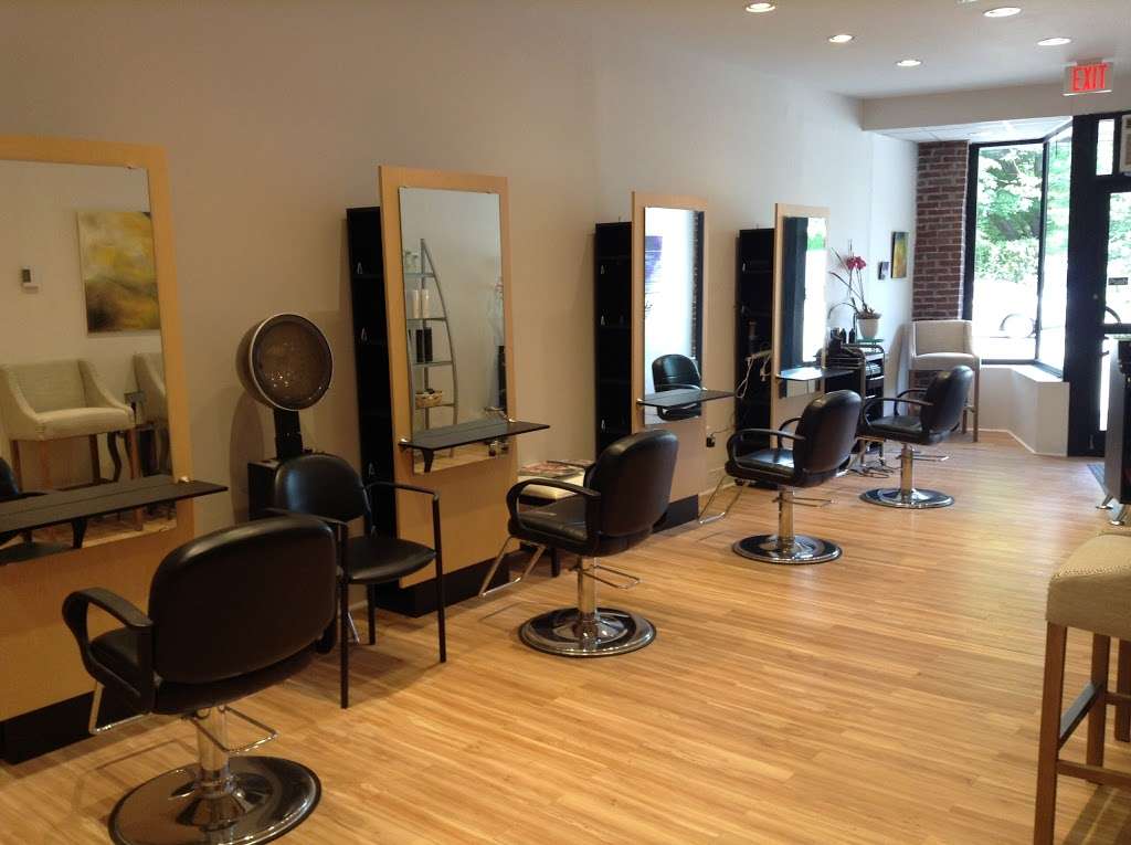 John Gregory Salon | 628 Commonwealth Avenue, Newton Centre, MA 02459 | Phone: (617) 699-1102