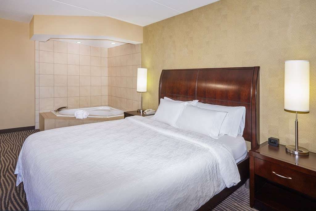 Hilton Garden Inn Indianapolis Northwest | 6930 Intech Blvd, Indianapolis, IN 46278 | Phone: (317) 288-6060