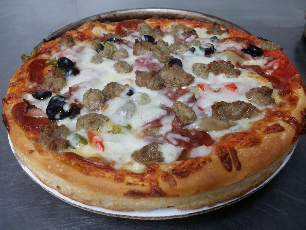 Tewksbury House of Pizza | 2254 Main St, Tewksbury, MA 01876 | Phone: (978) 657-5477