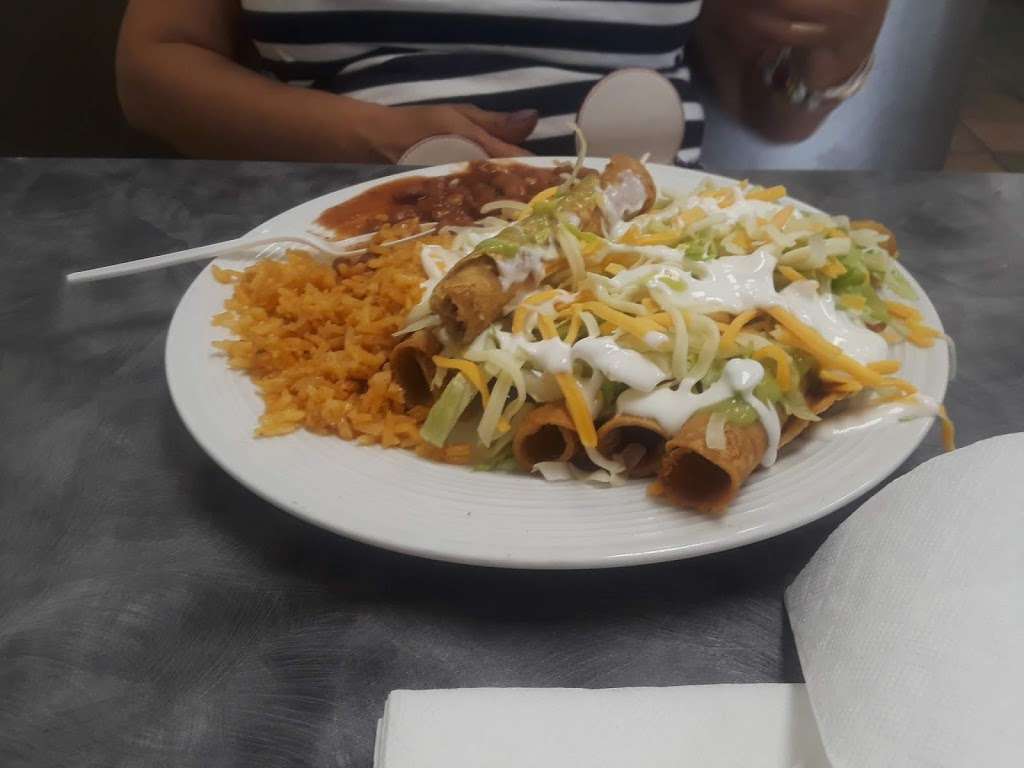 El Jalapeño Taco Shop | 482 W San Ysidro Blvd #4, San Ysidro, CA 92173 | Phone: (619) 662-1747