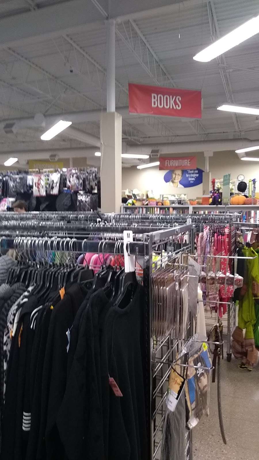 Goodwill Store & Donation Center | 2830 N Oakland Ave, Milwaukee, WI 53211, USA | Phone: (414) 962-3281