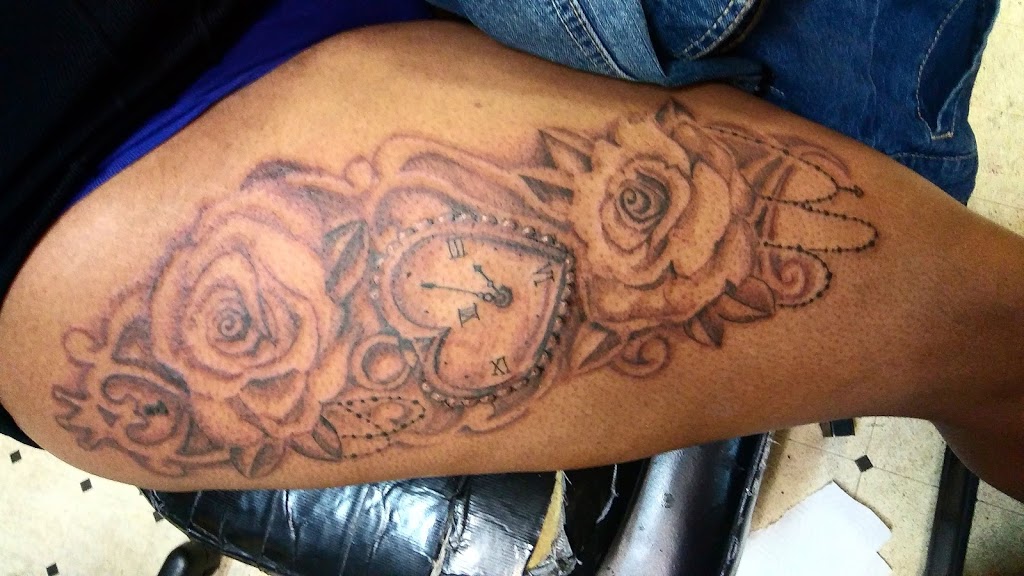 Swagg Shop (tattoos and piercings) | 2956 W Davison St, Detroit, MI 48238, USA | Phone: (313) 424-2498