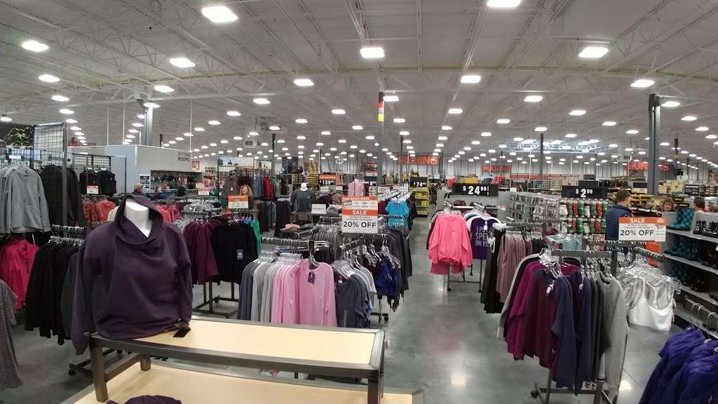 Fleet Farm | 1516 Geneva St, Delavan, WI 53115, USA | Phone: (262) 725-6280