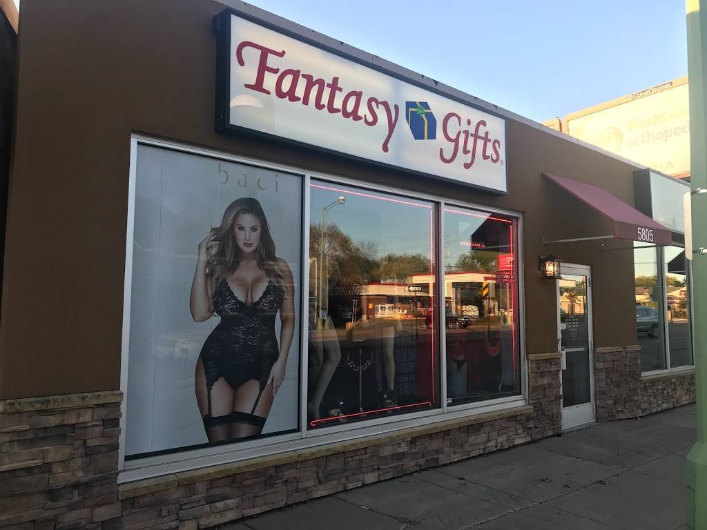 Fantasy Gifts | 5805 Excelsior Blvd, St Louis Park, MN 55416, USA | Phone: (952) 922-0838