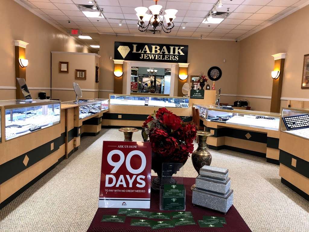 Labaik Jewelers | 3662 W Camp Wisdom Rd, Dallas, TX 75237, USA | Phone: (612) 232-5986