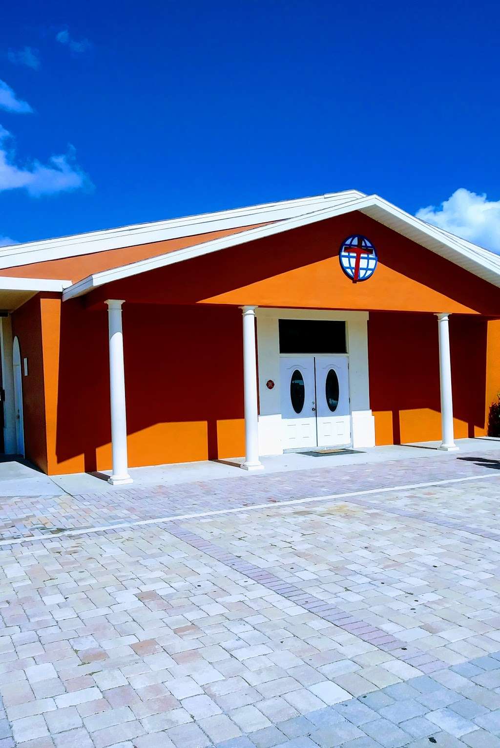 Iglesia De Dios Pentecostal | 1010 Clearlake Rd, Cocoa, FL 32922, USA | Phone: (321) 637-1935