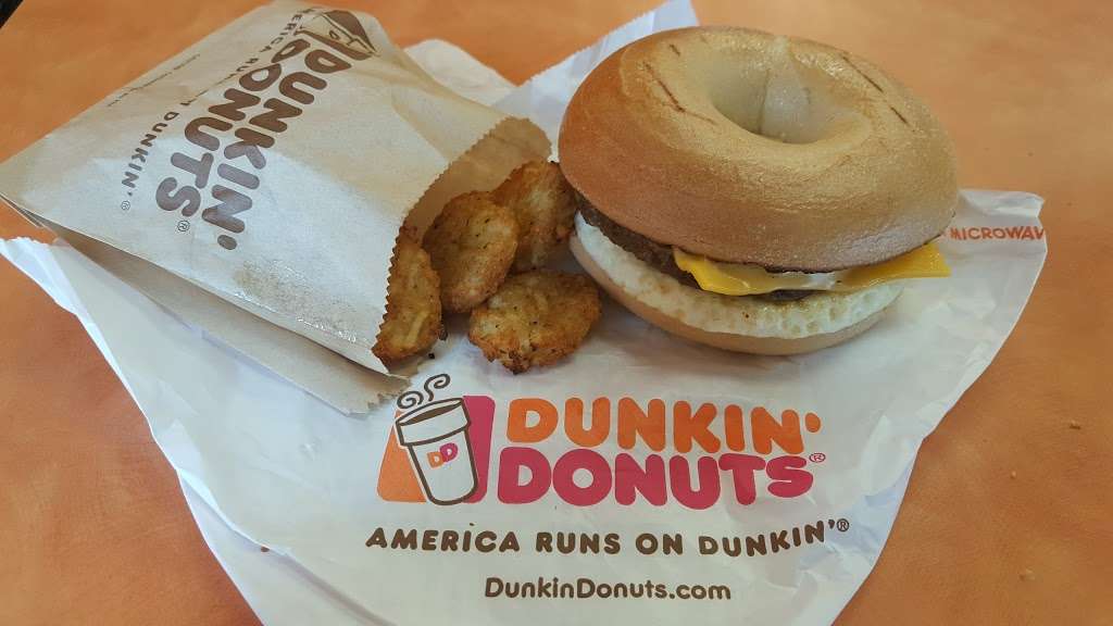 Dunkin Donuts | 4793 Tilghman St, Allentown, PA 18104, USA | Phone: (610) 395-5770