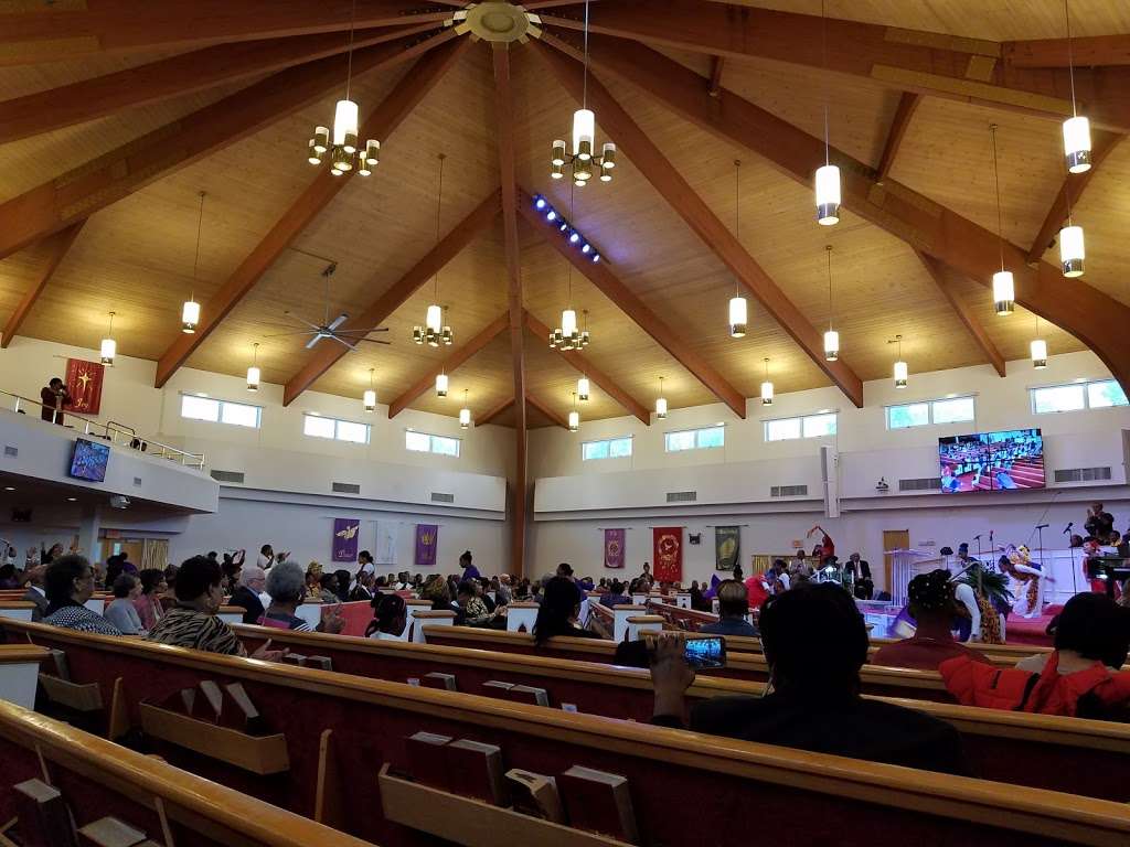 Christ Baptist Church 950 Jacksonville Rd, Burlington, NJ 08016, USA