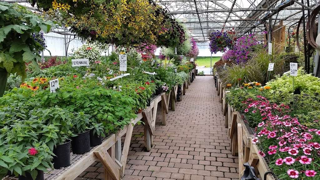 Rockingham Acres Garden Center | 161 Rockingham Rd #4154, Derry, NH 03038, USA | Phone: (603) 434-2817