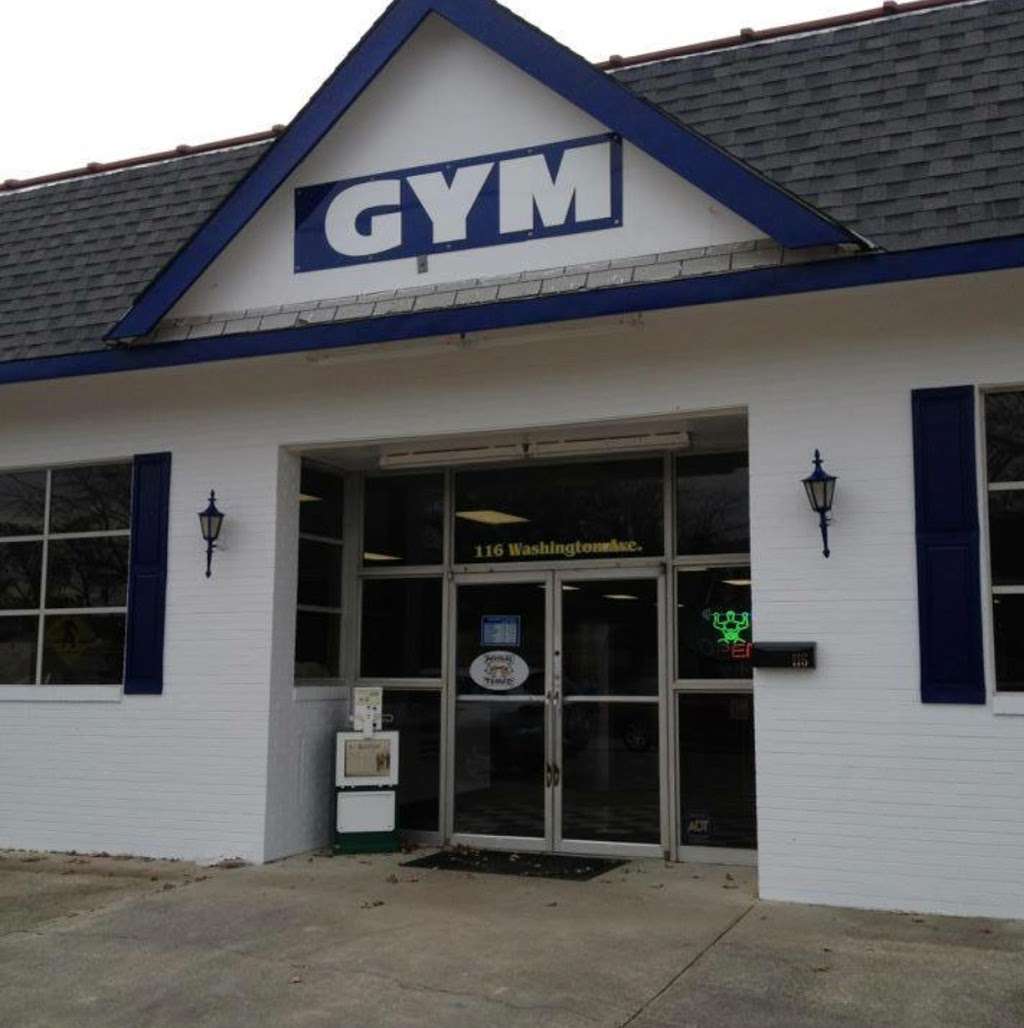 River Gym | 116 Washington Ave, Colonial Beach, VA 22443, USA | Phone: (804) 410-2058