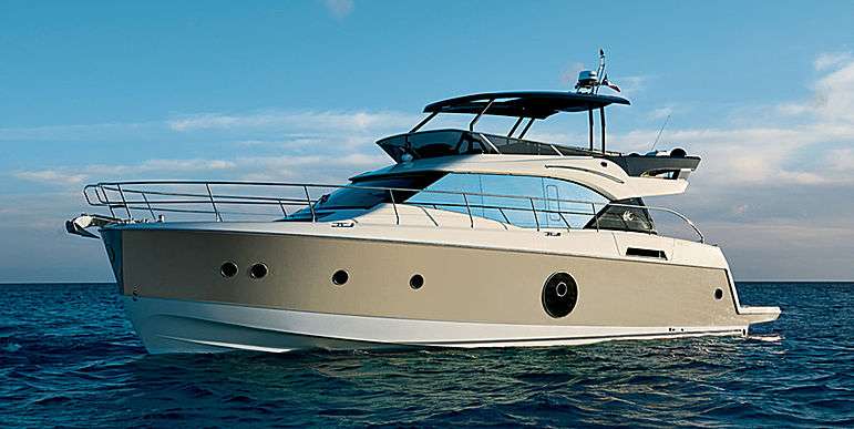 Castaways Yacht Sales | 86 Orchard Beach Blvd, Port Washington, NY 11050 | Phone: (631) 725-8300