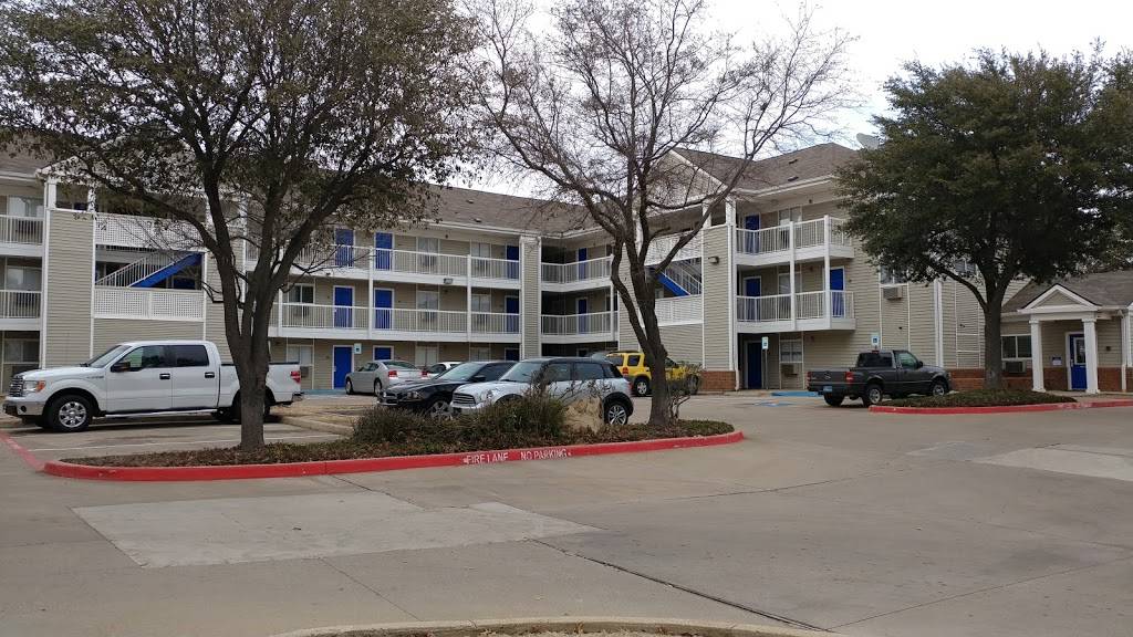 InTown Suites Extended Stay Arlington TX - Oak Village | 1727 Oak Village Blvd, Arlington, TX 76017, USA | Phone: (817) 417-0225