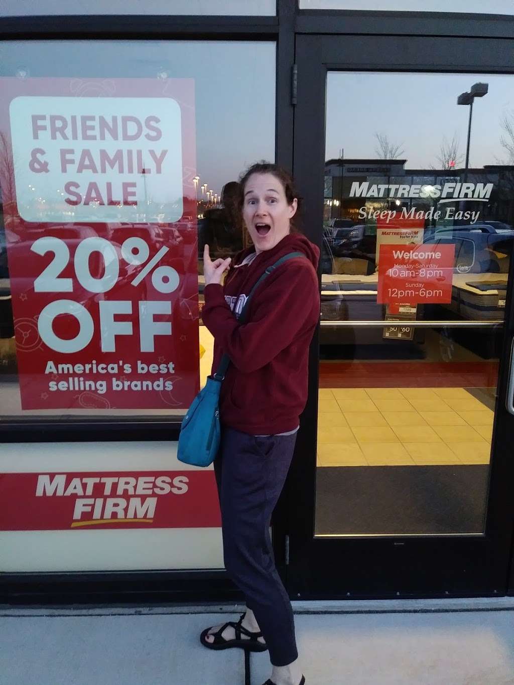 Mattress Firm Waukesha | 1190 W Sunset Dr Ste 106, Waukesha, WI 53189, USA | Phone: (262) 446-0856