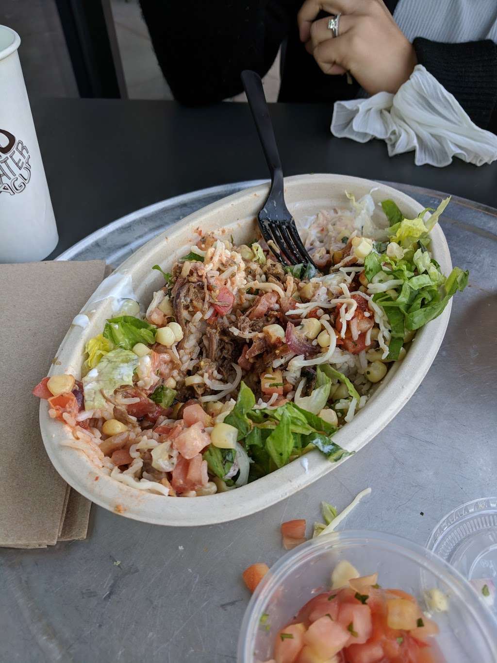 Chipotle Mexican Grill | 16595 Sierra Lakes Pkwy Ste 100, Fontana, CA 92336, USA | Phone: (909) 350-0054