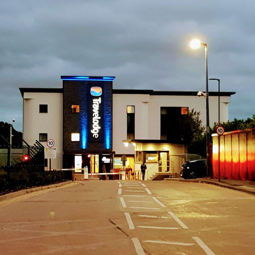 Travelodge London Acton hotel | Monarch House, Victoria Rd, Acton, London W3 6UU, UK | Phone: 0871 984 6533