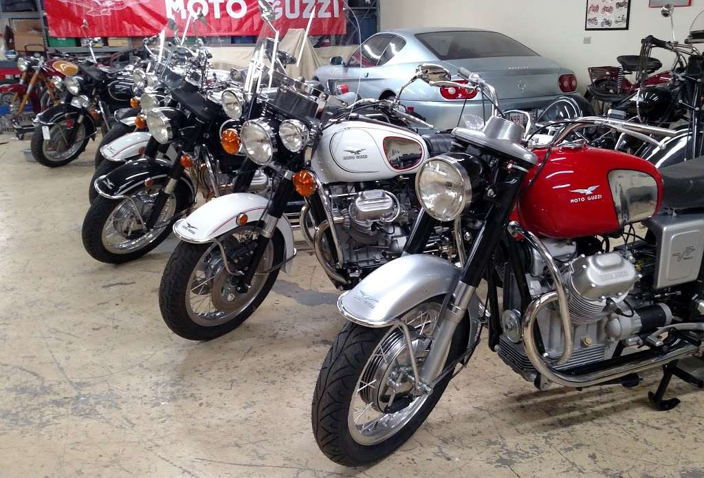 The Guzzi Doctor | 3447, 3109 Beacon St, North Chicago, IL 60064, USA | Phone: (708) 715-0360