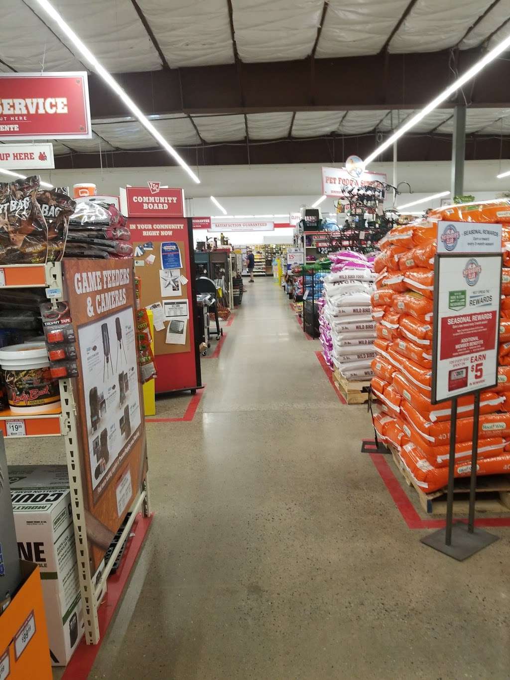 Tractor Supply Co. | 4724 Penn Ave Suite A, Reading, PA 19608 | Phone: (610) 678-6677