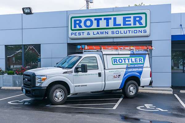 Rottler Pest & Lawn Solutions | 1100 W Cambridge Cir Dr Suite 900, Kansas City, KS 66103 | Phone: (816) 746-1151