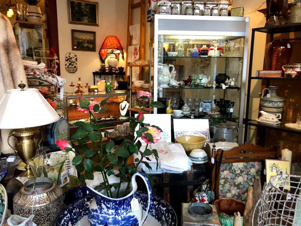 Time Machine Antiques | 229 Main Ave, Hawley, PA 18428, USA | Phone: (570) 481-1269