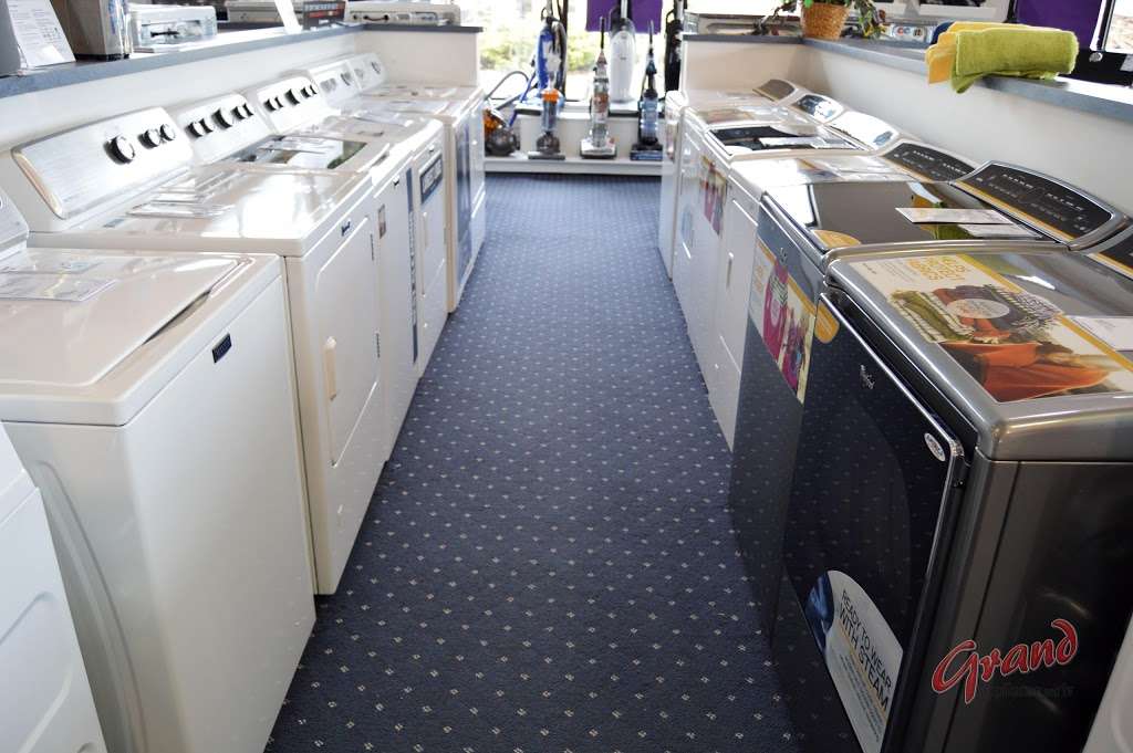 Grand Appliance and TV | 7320 75th St, Kenosha, WI 53142 | Phone: (262) 656-1661