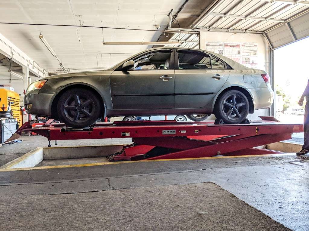 Vallejo Tires and Wheels in 103 Central St, Vallejo, CA 94590, USA